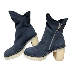 Free People Navy Suede Jack Zip Boots Size 38.5 With Clear Lug Sole/Heel